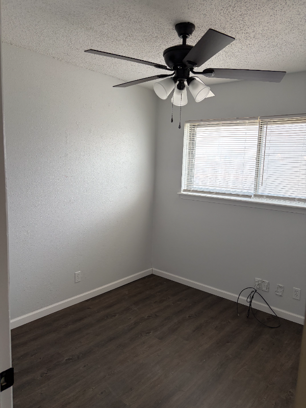 3602 Bremen St - Photo 4 of 12