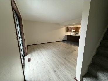 624 Portage Lakes Dr - Photo 4 of 9