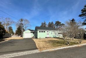 featured image of 5 Pine St