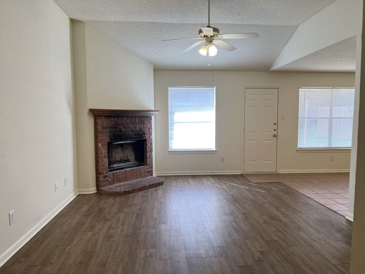 714 Old Lorena Rd - Photo 2 of 13