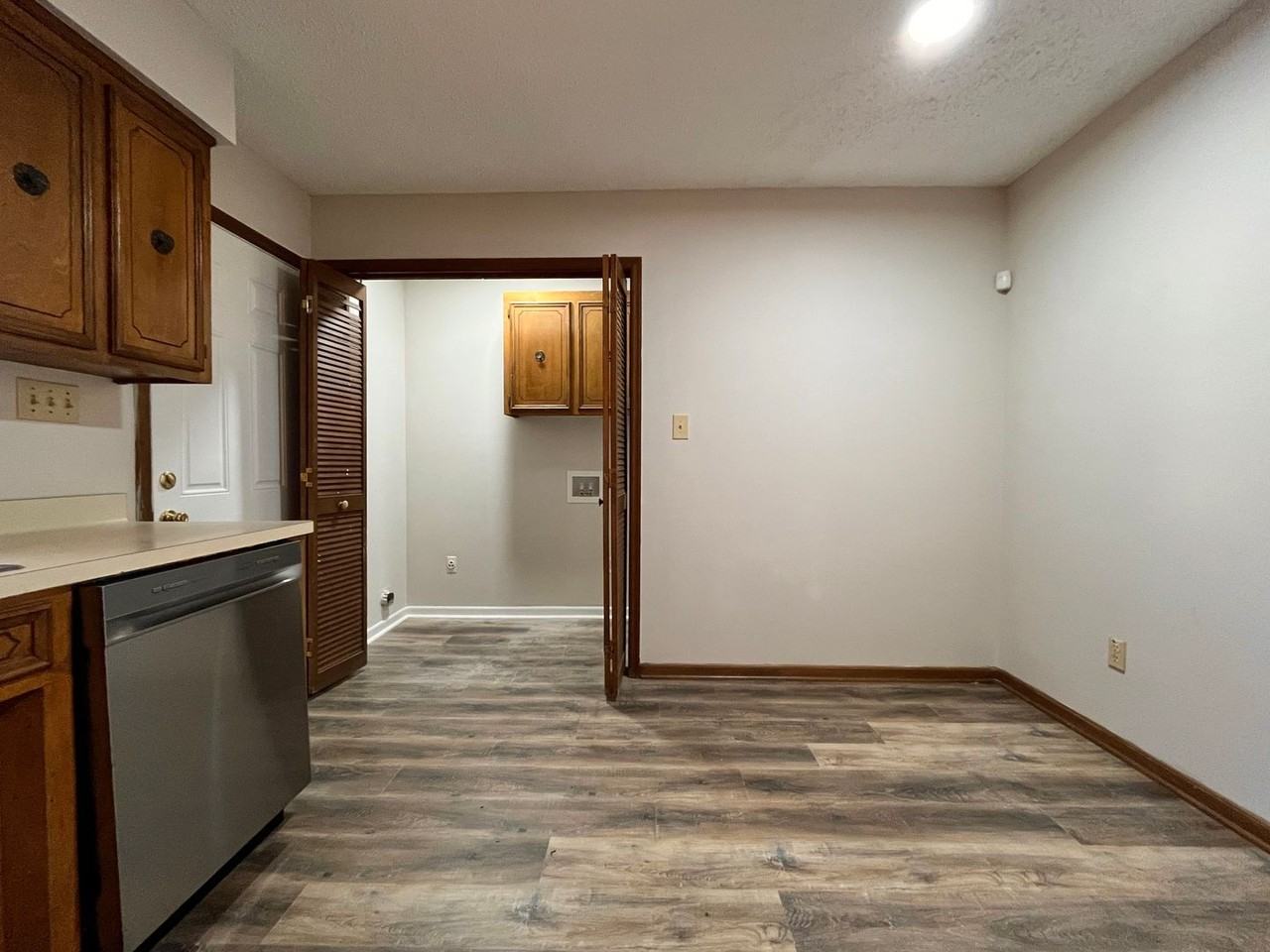 152 Hidden Hill Rd - Photo 4 of 16