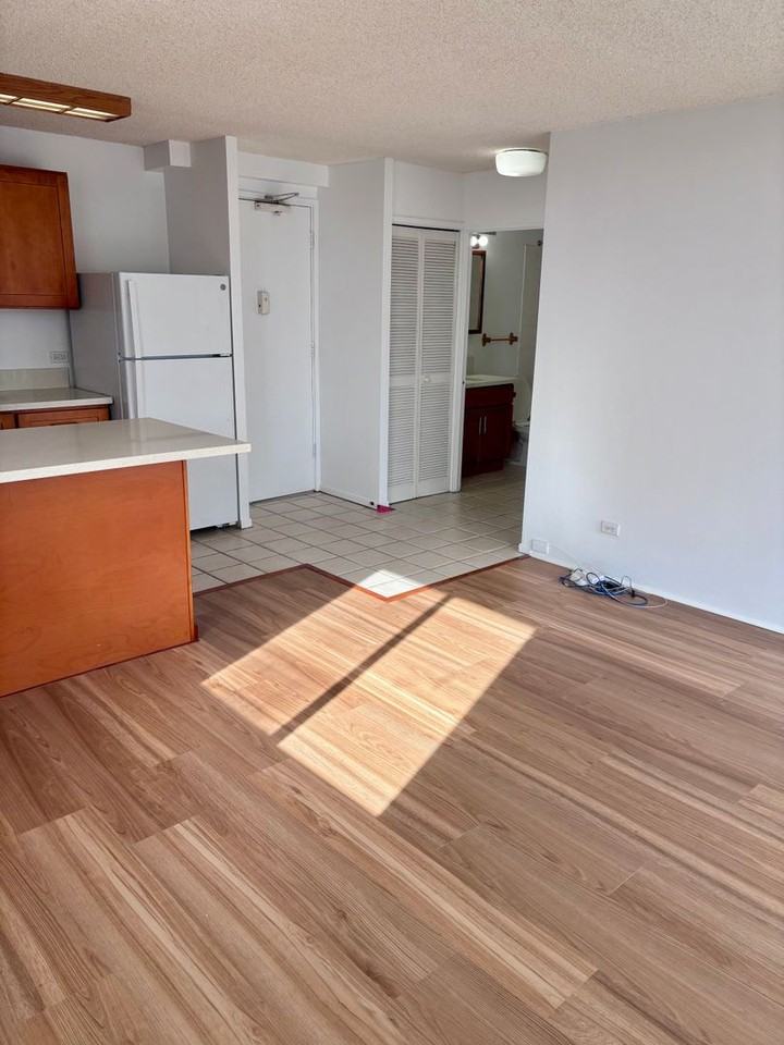 737 Olokele Ave #1506 - Photo 5 of 16