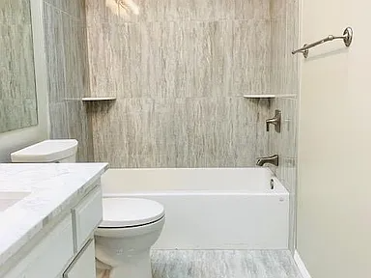 12669 Meredith Ave - Photo 6 of 11