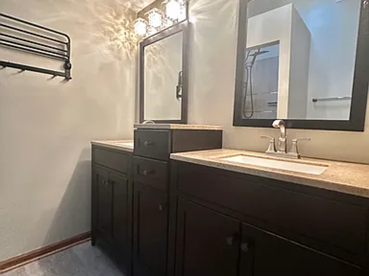 1317 N 159th St - Photo 2 of 20