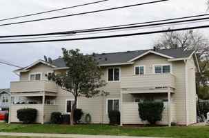 featured image of 208 Grant Ave