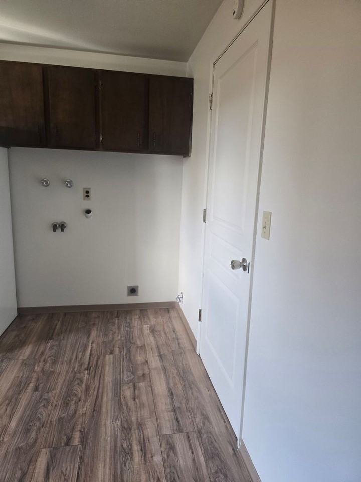 5458 Walton Dr - Photo 5 of 11