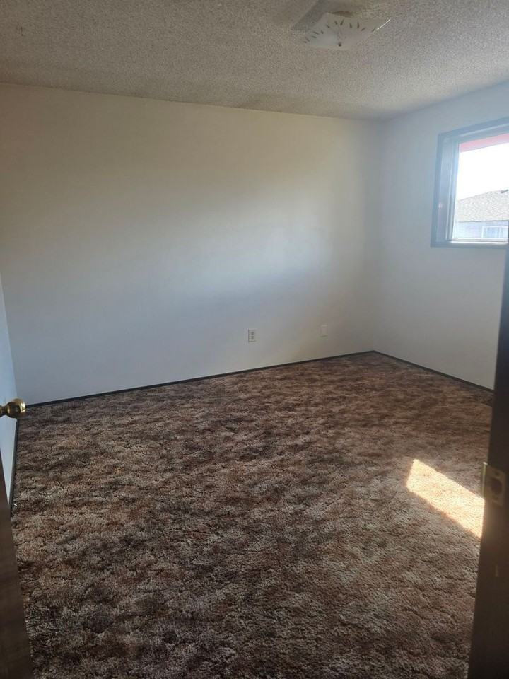 5458 Walton Dr - Photo 7 of 11