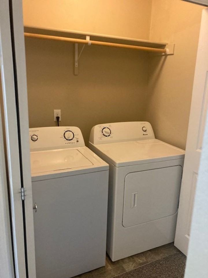 1436 N Allumbaugh St - Photo 7 of 19