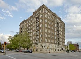 featured image of 709 E Juneau Ave