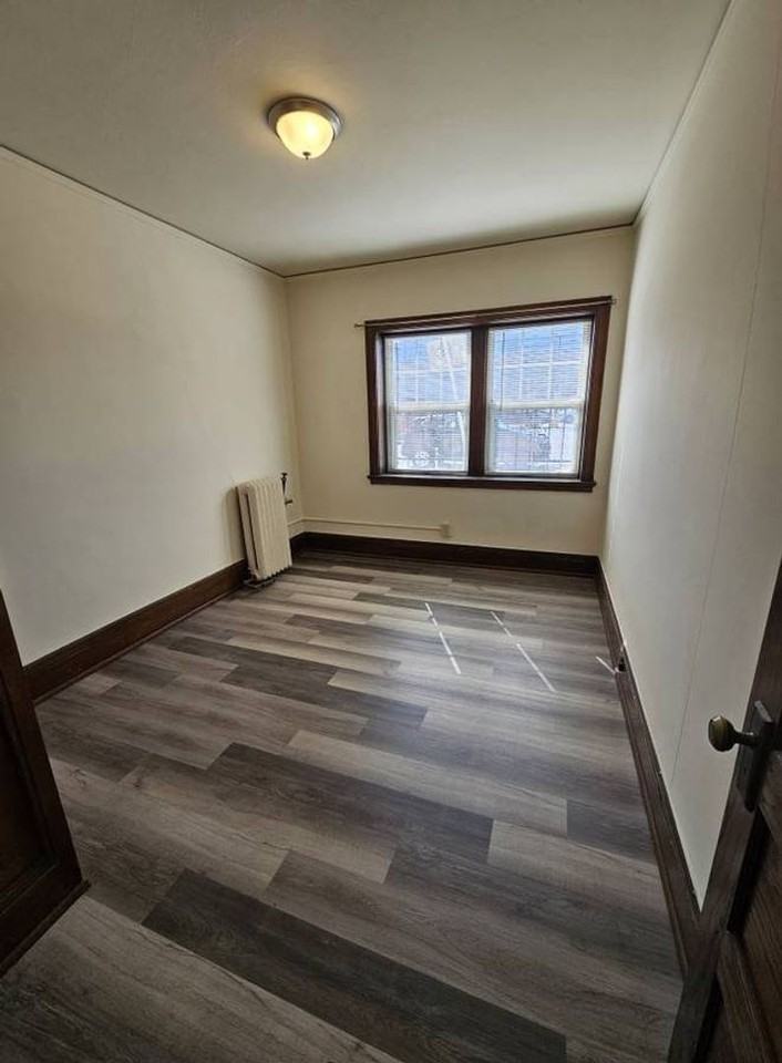 Blackstone - Photo 6 of 48