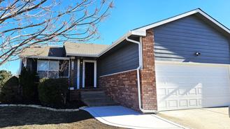 1722 N Peartree Ct - Photo 1 of 1