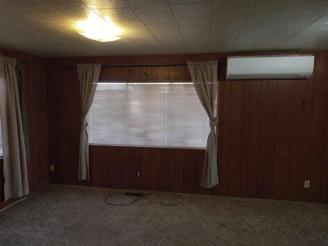 735 Butler Blvd - Photo 2 of 9