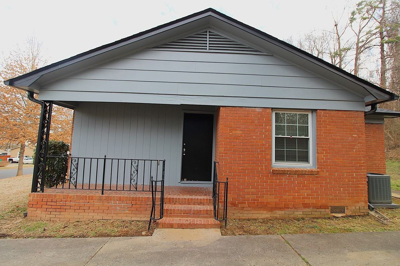 439 Short Hills Dr - Photo 3 of 20