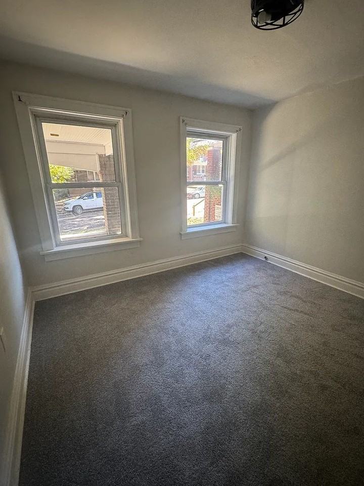4127 Minnesota Ave #1F - Photo 7 of 11