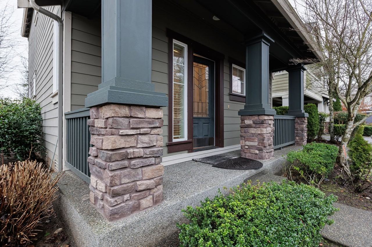 824 234th Pl Se - Photo 3 of 25