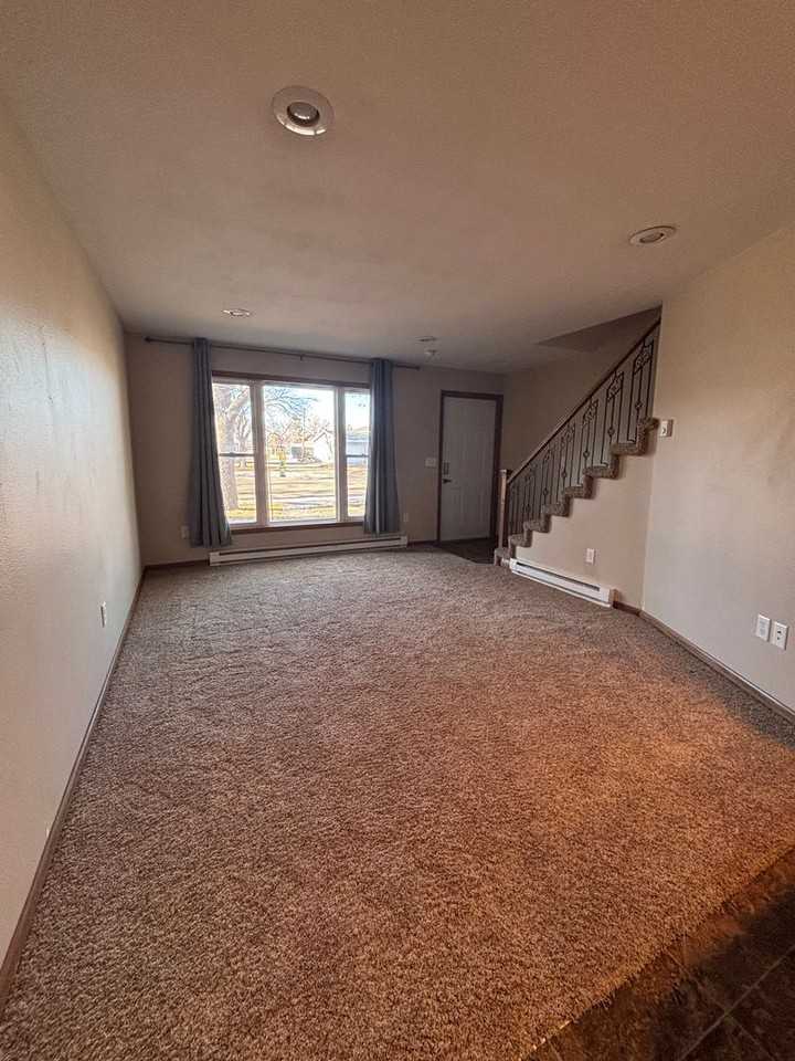 8 Westfield Cir - Photo 6 of 11