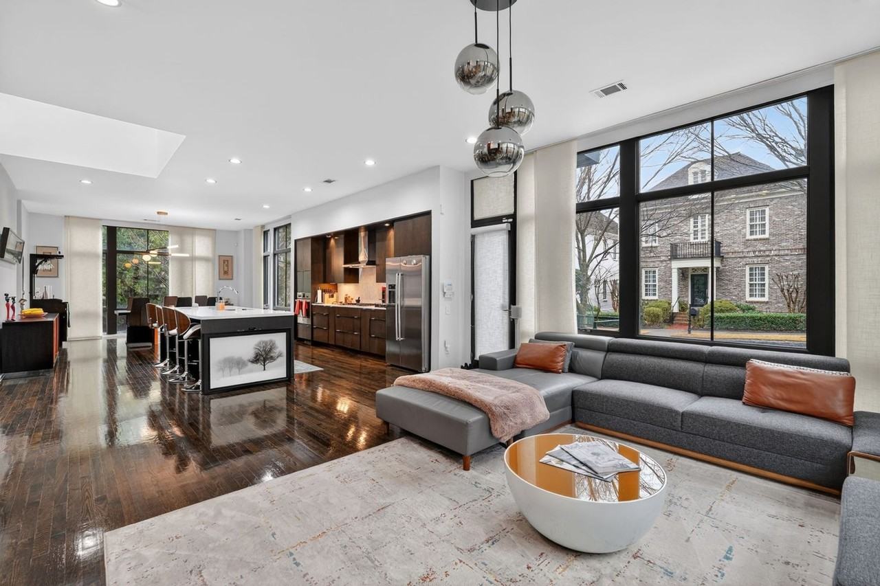 721 Longleaf Dr Ne - Photo 7 of 35