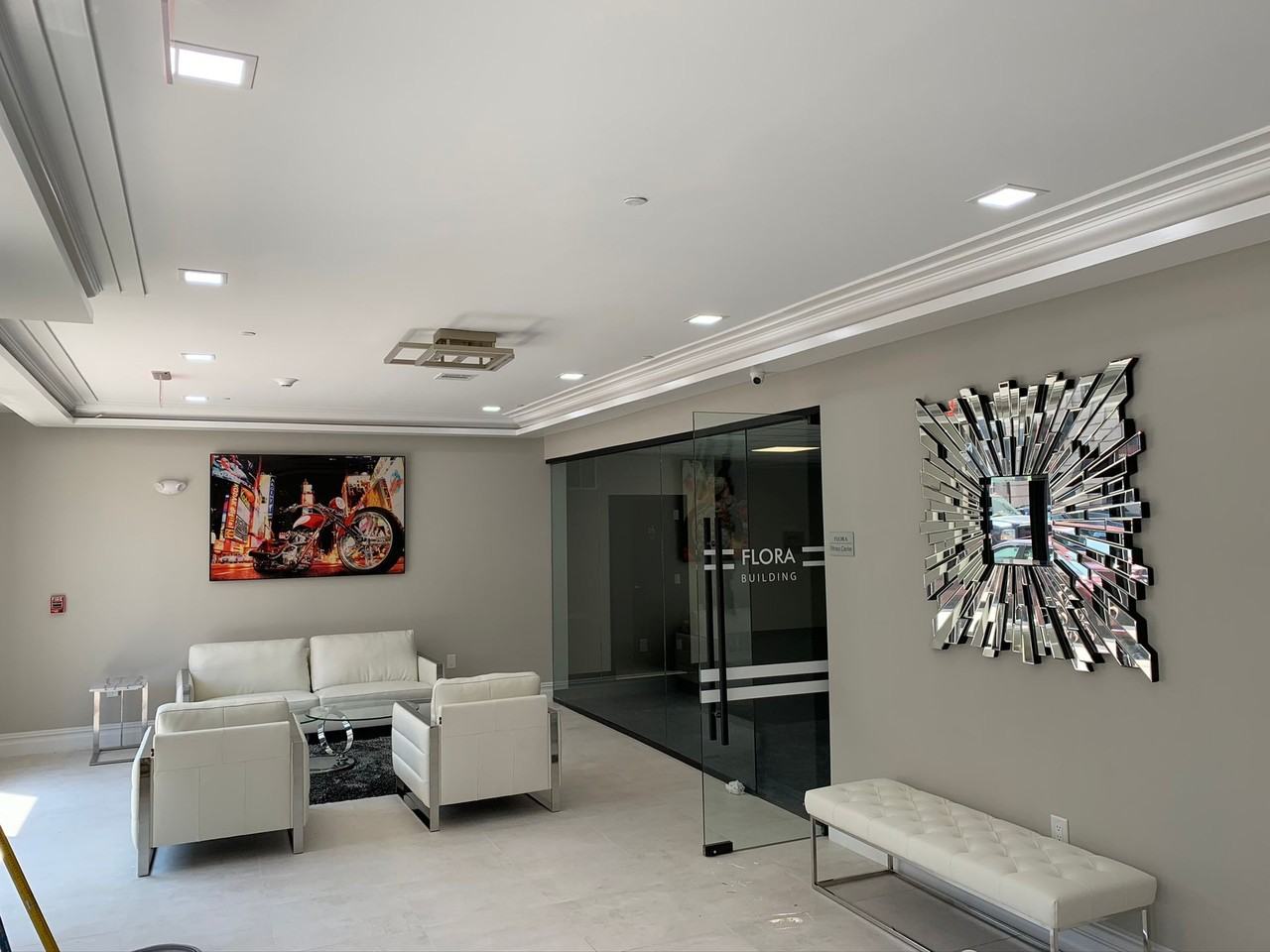 FLORA - Photo 7 of 11