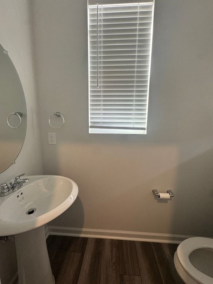 4924 Arkose Dr - Photo 3 of 35