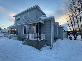 704 W 21st St - Photo 1 of 1