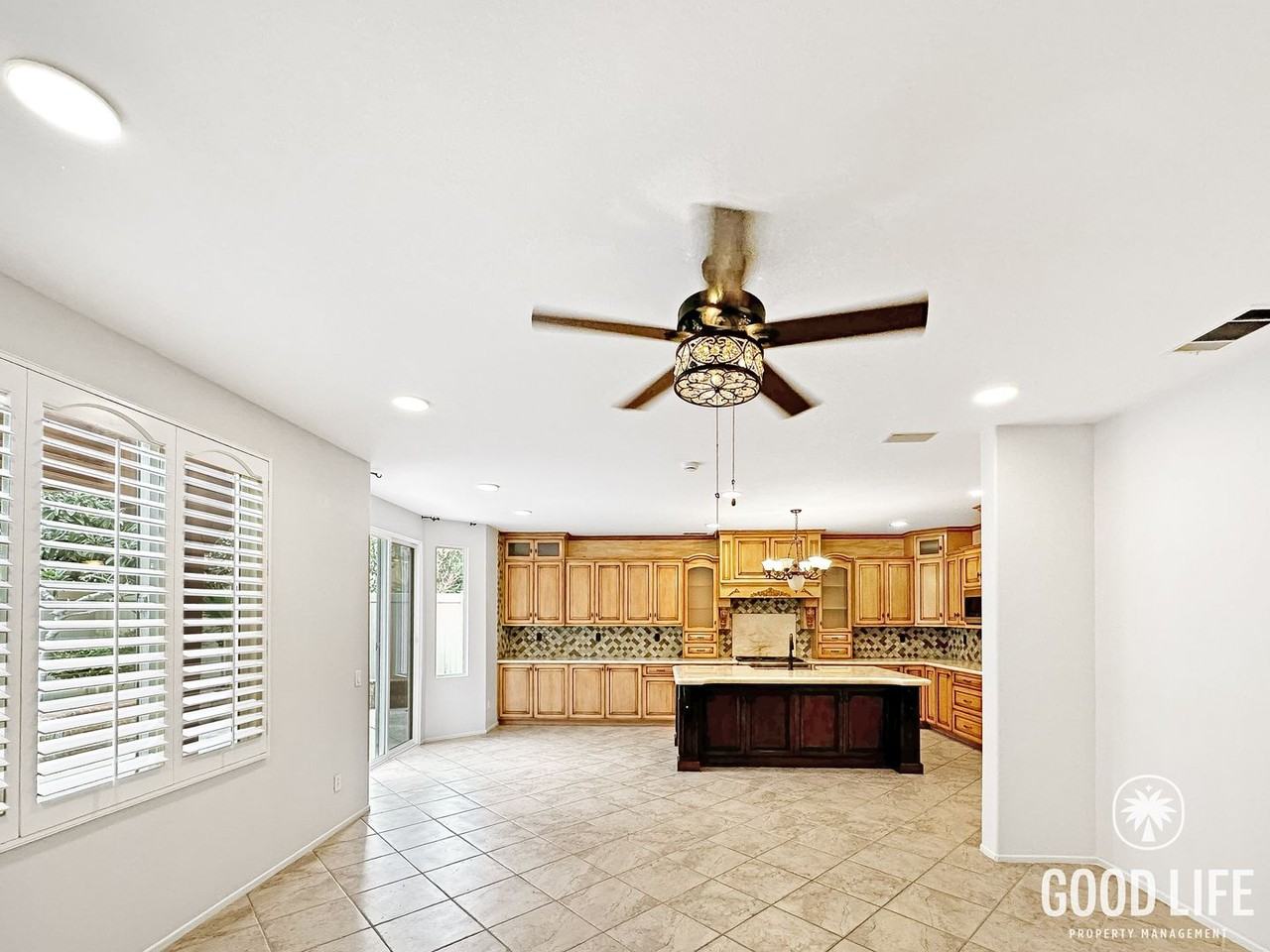 29 Meadow Gln - Photo 7 of 50