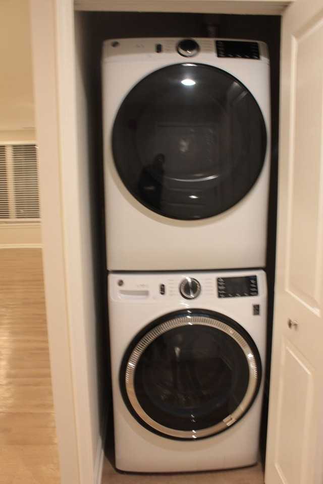 Live in the heart of Akron. - Photo 4 of 39