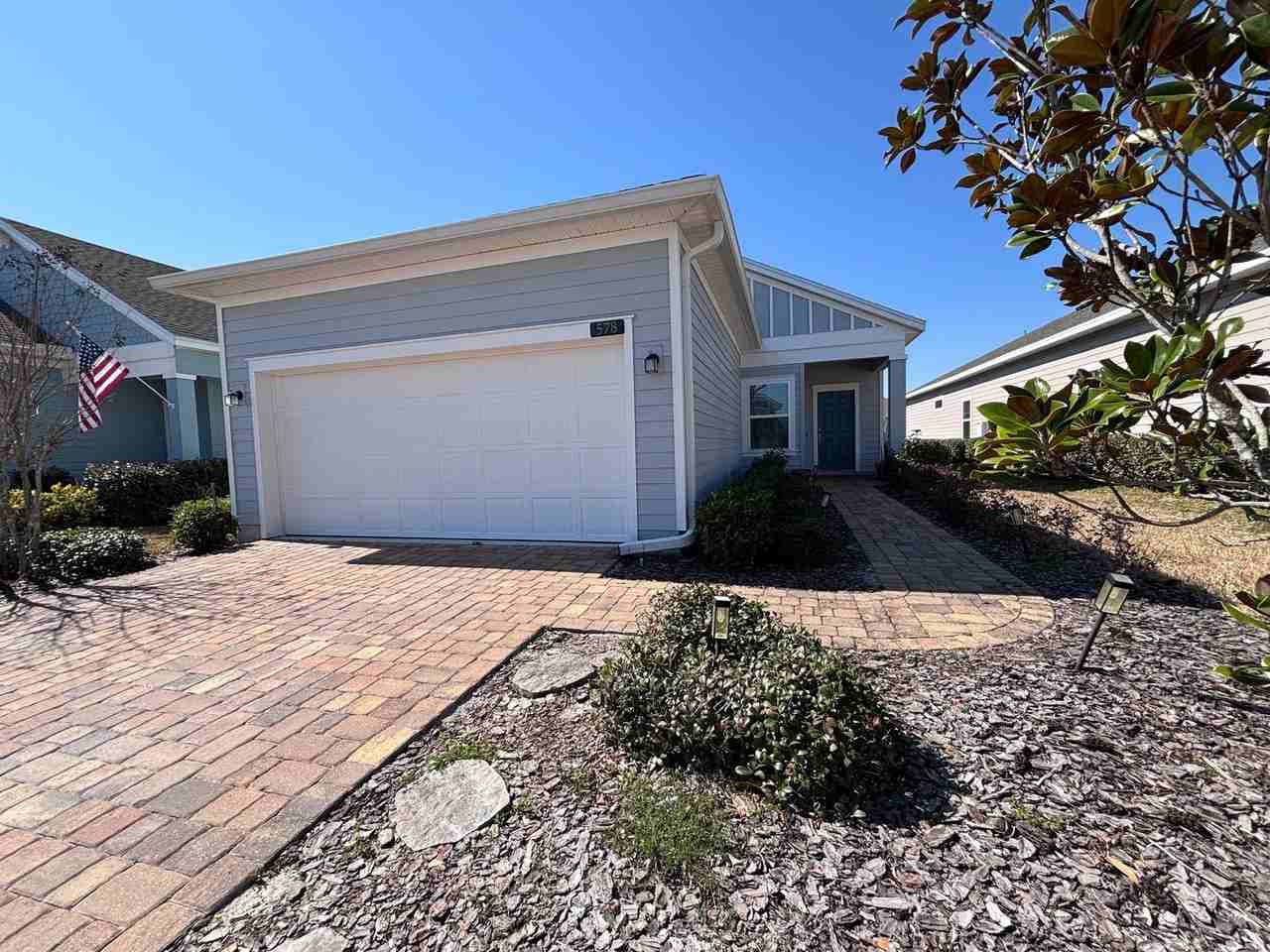 578 Tynes Blvd - Photo 2 of 32