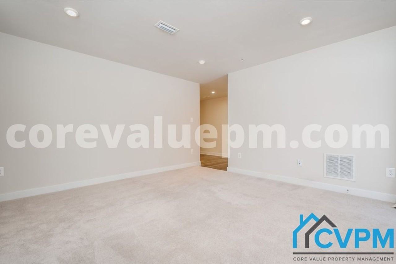 7868 Mine Run Rd - Photo 5 of 24