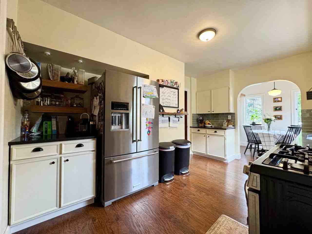 2335 47th Ave Sw - Photo 6 of 24