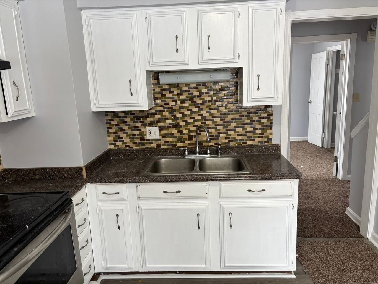 830 E 256th St - Photo 3 of 9