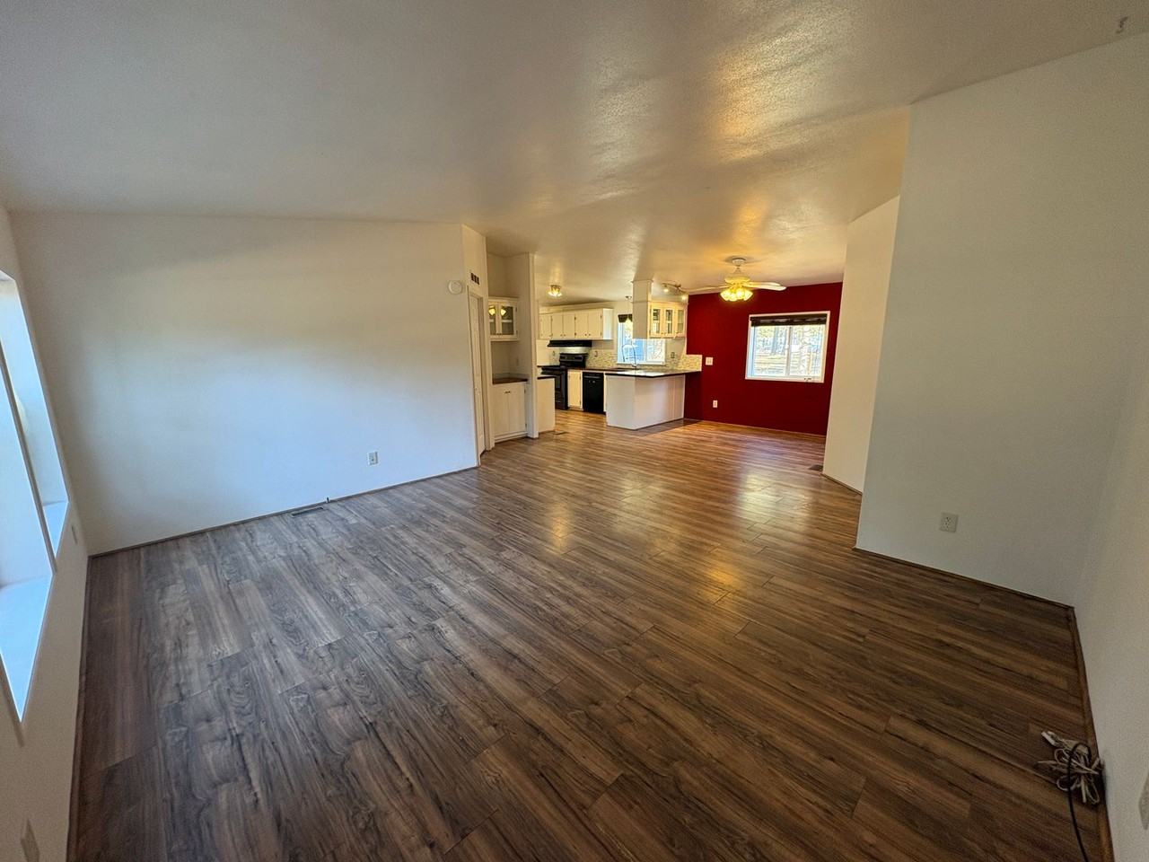 19406 Cherokee Rd - Photo 3 of 16