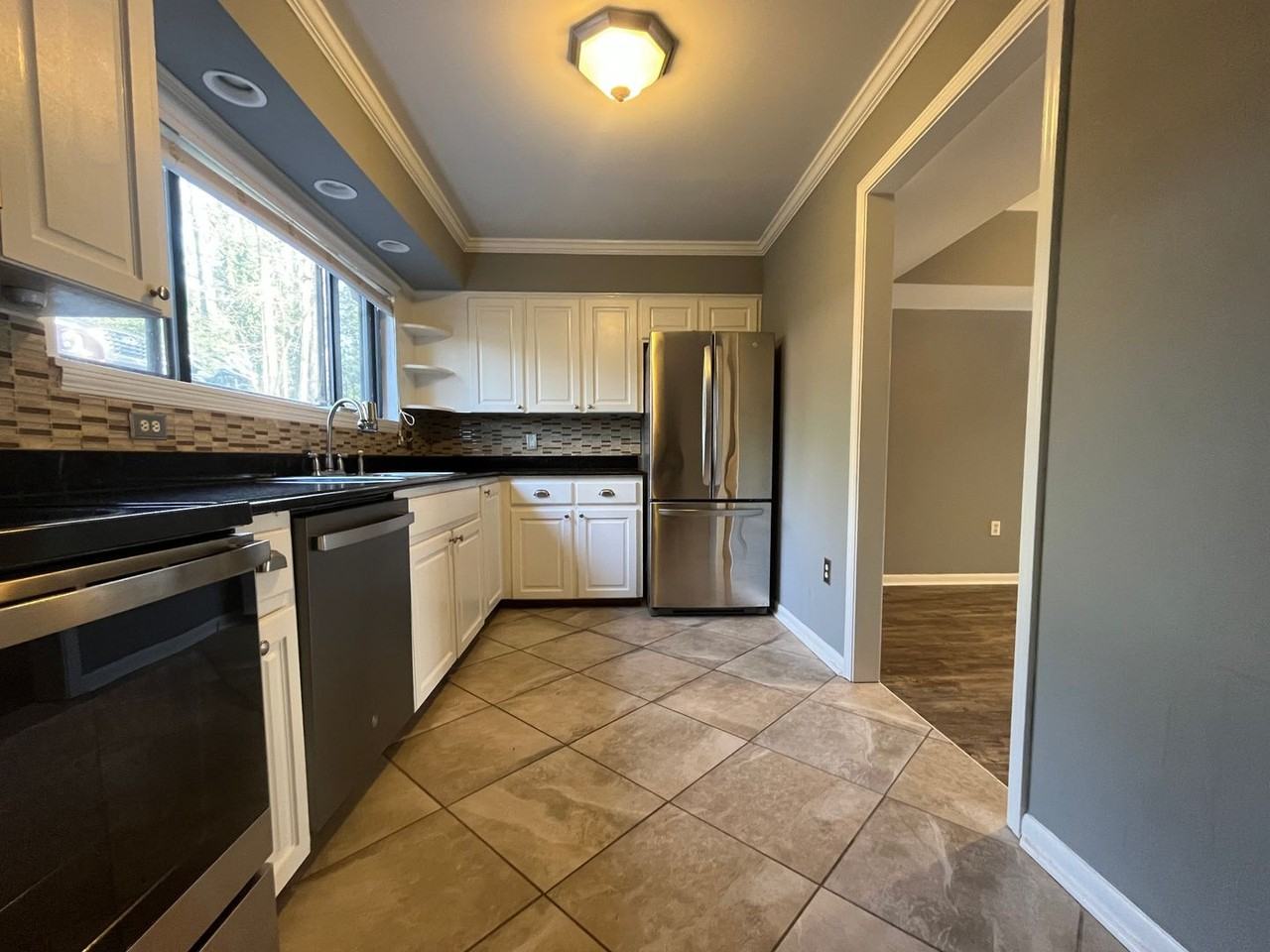 82 Briarview Cir - Photo 2 of 20