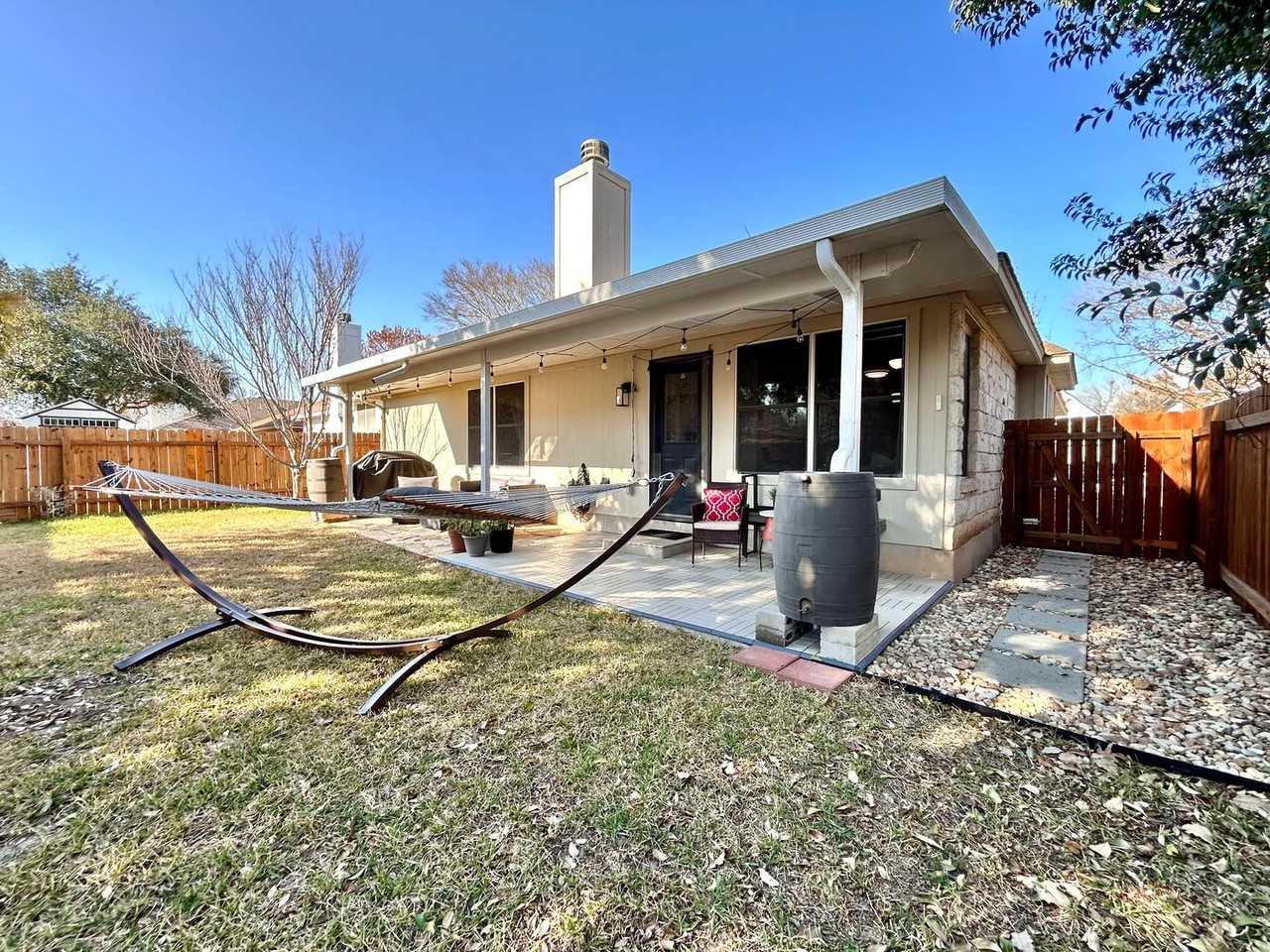 14511 Cottingham Dr - Photo 5 of 34