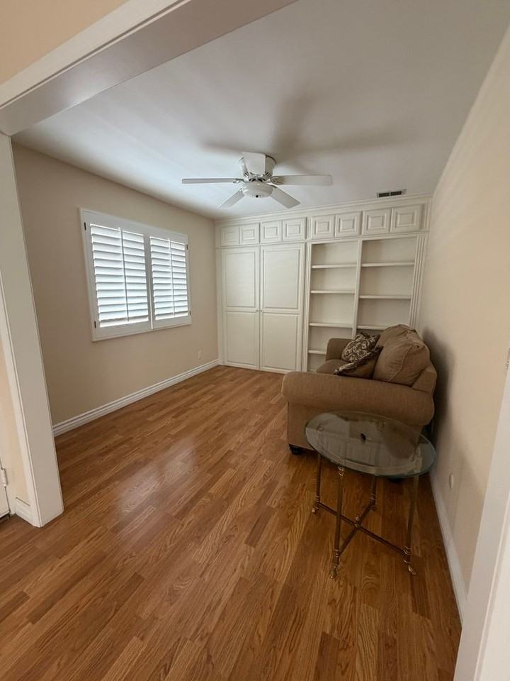 2377 Sommerset Dr - Photo 3 of 18