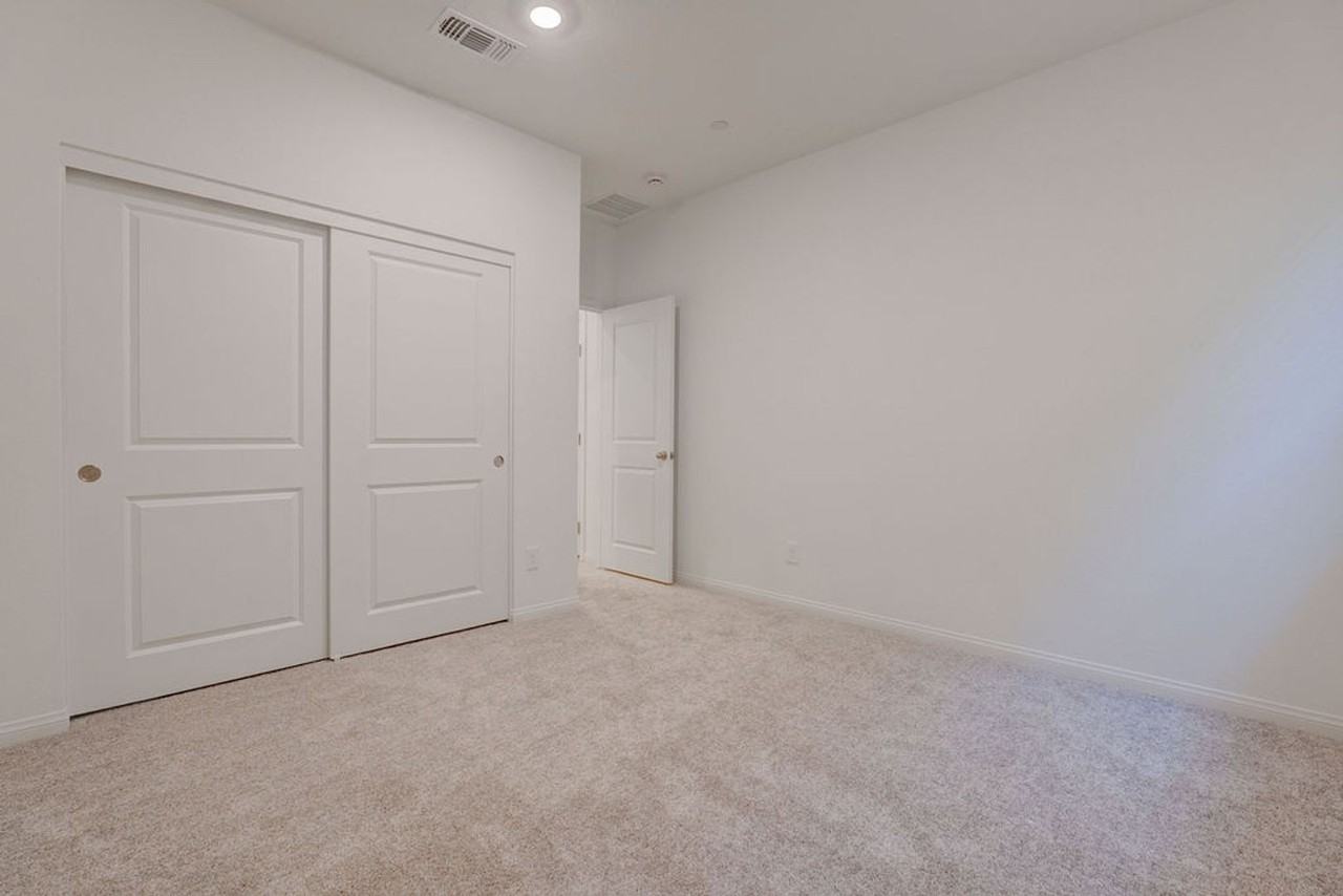 2744 Tricase St - Photo 3 of 41