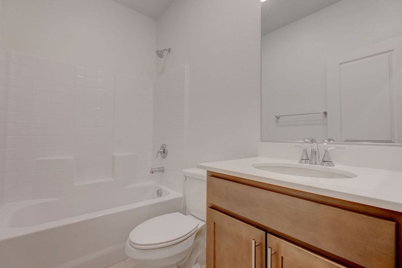 2744 Tricase St - Photo 5 of 41