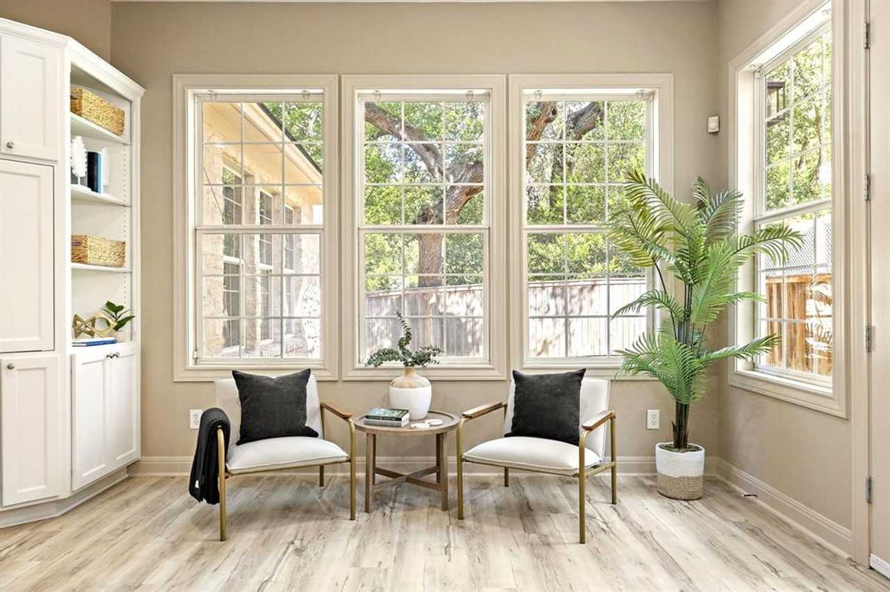 3508 Red River St - Photo 6 of 30