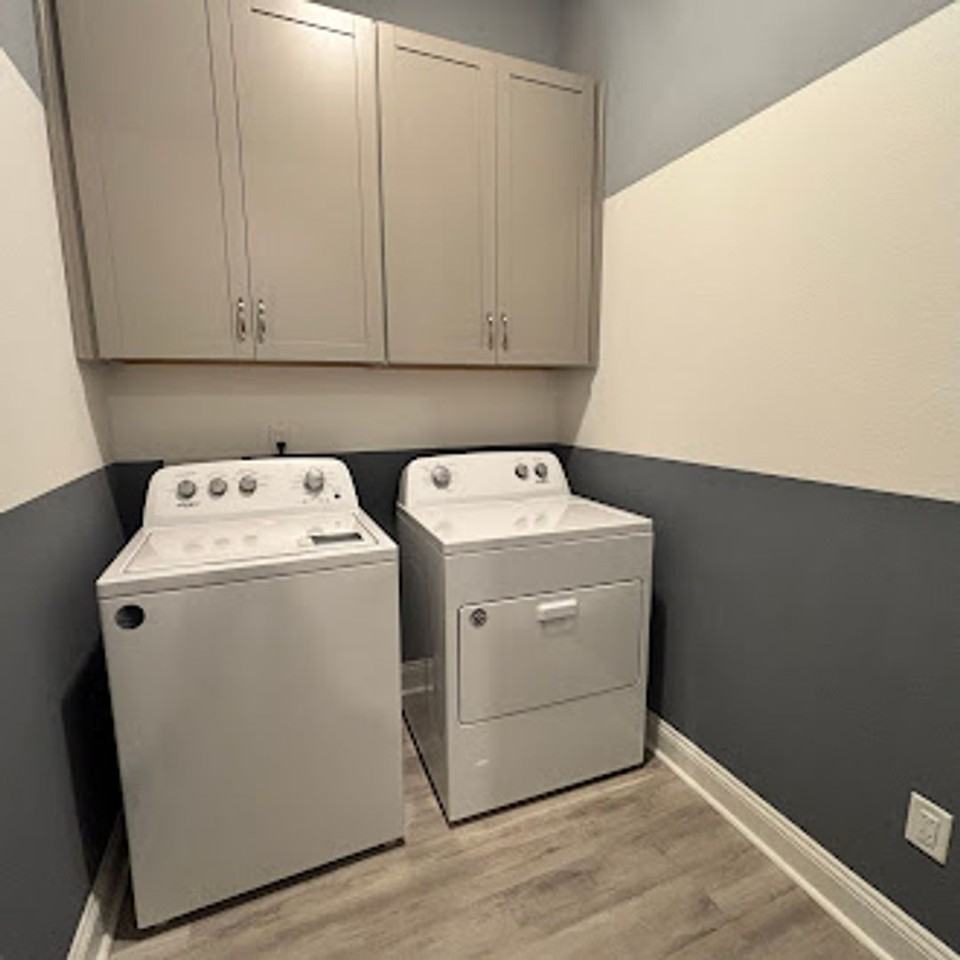 4484 Sun Lily Ct - Photo 5 of 34