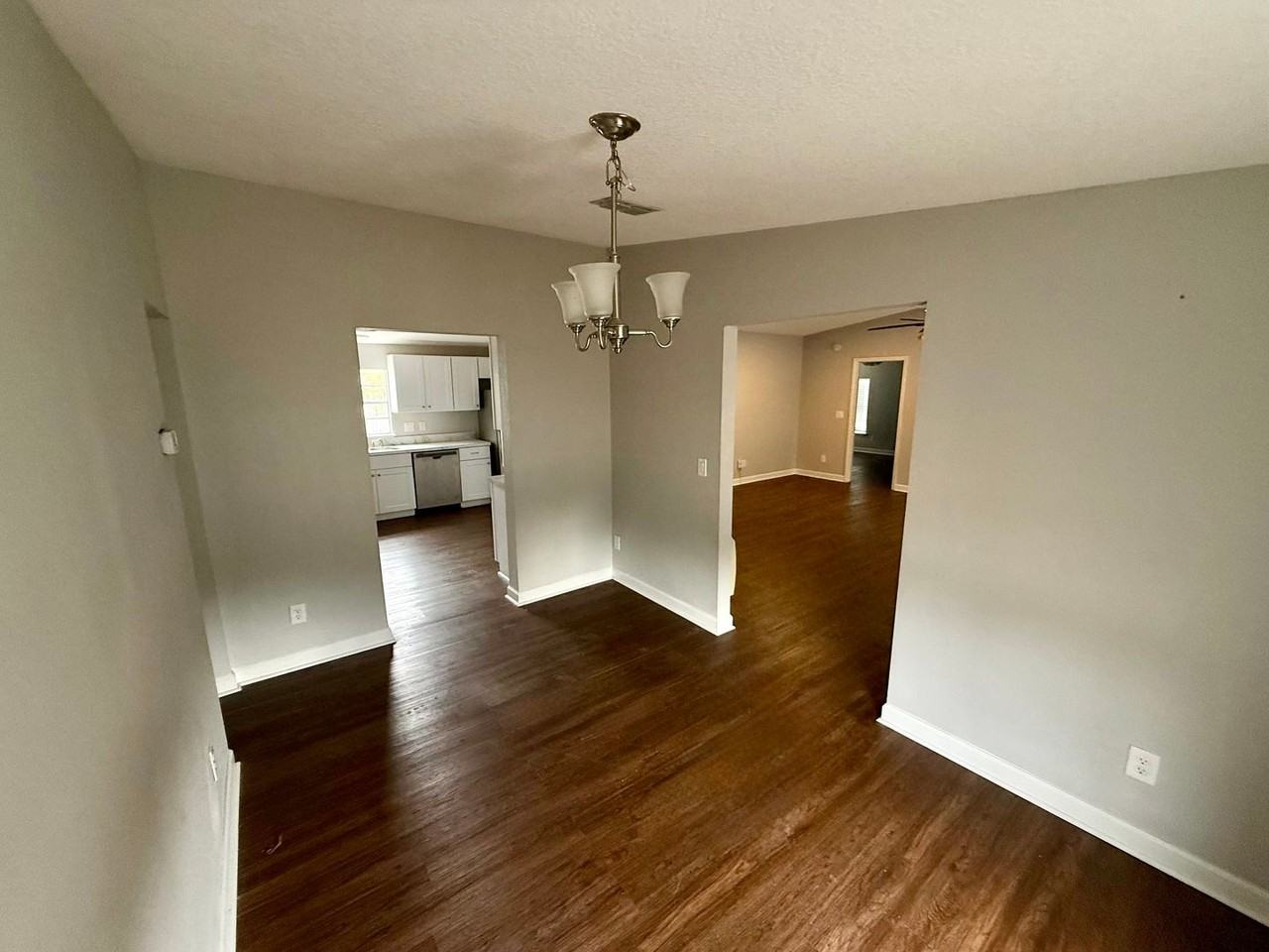 1760 Freedom Dr - Photo 7 of 12