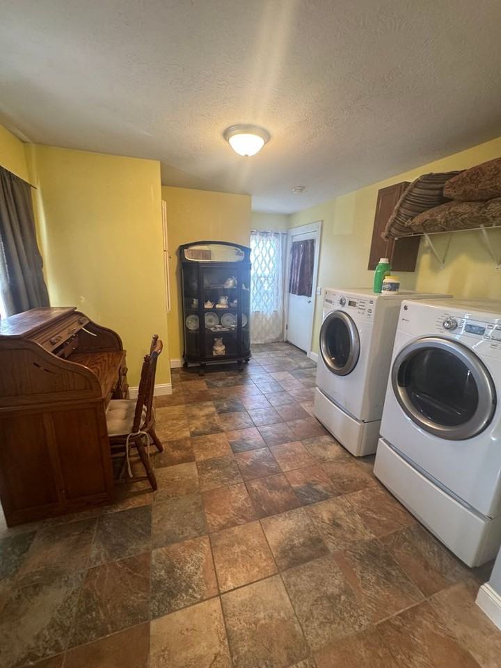 407 Highway 17 - Photo 6 of 29