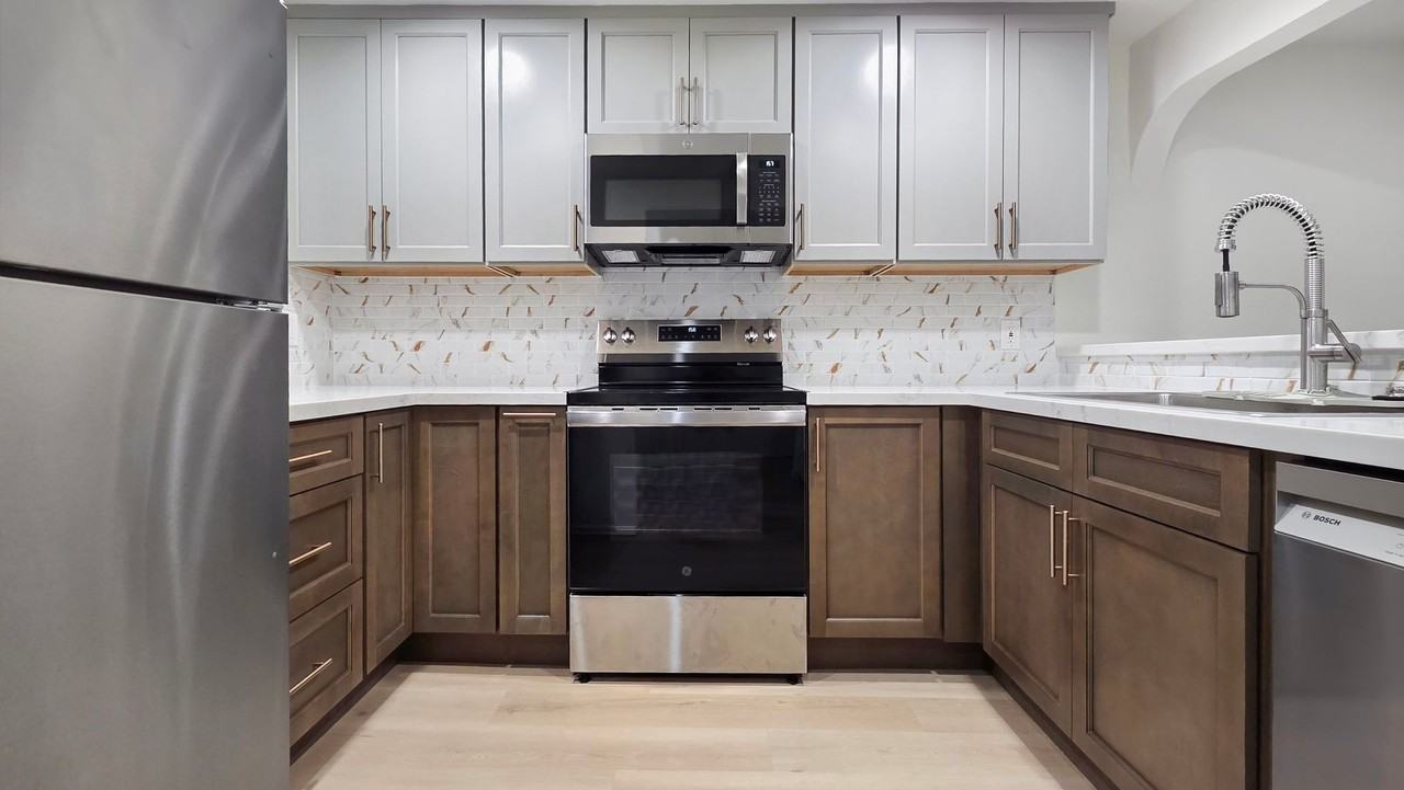 12670 Ne 10th Pl #F304 - Photo 7 of 17