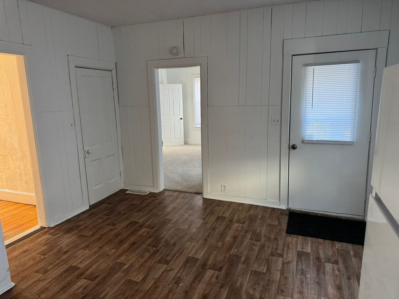 nre1001 - Photo 2 of 20