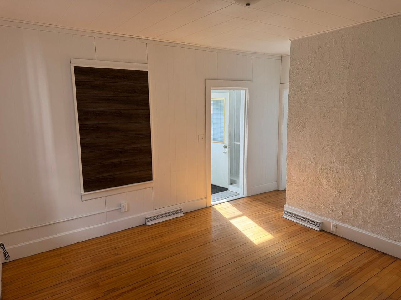 nre1001 - Photo 6 of 20