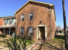 featured image of 10041 Alondra St