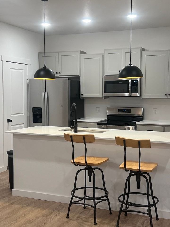 5805 Virginia Ave - Photo 4 of 17