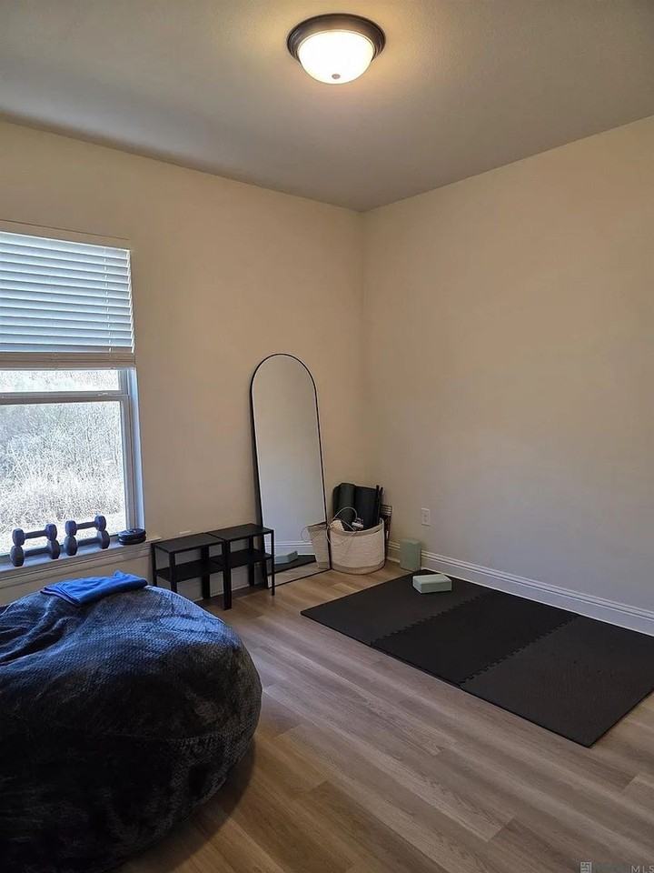 7211 Kenilworth Crossing Ave - Photo 5 of 8