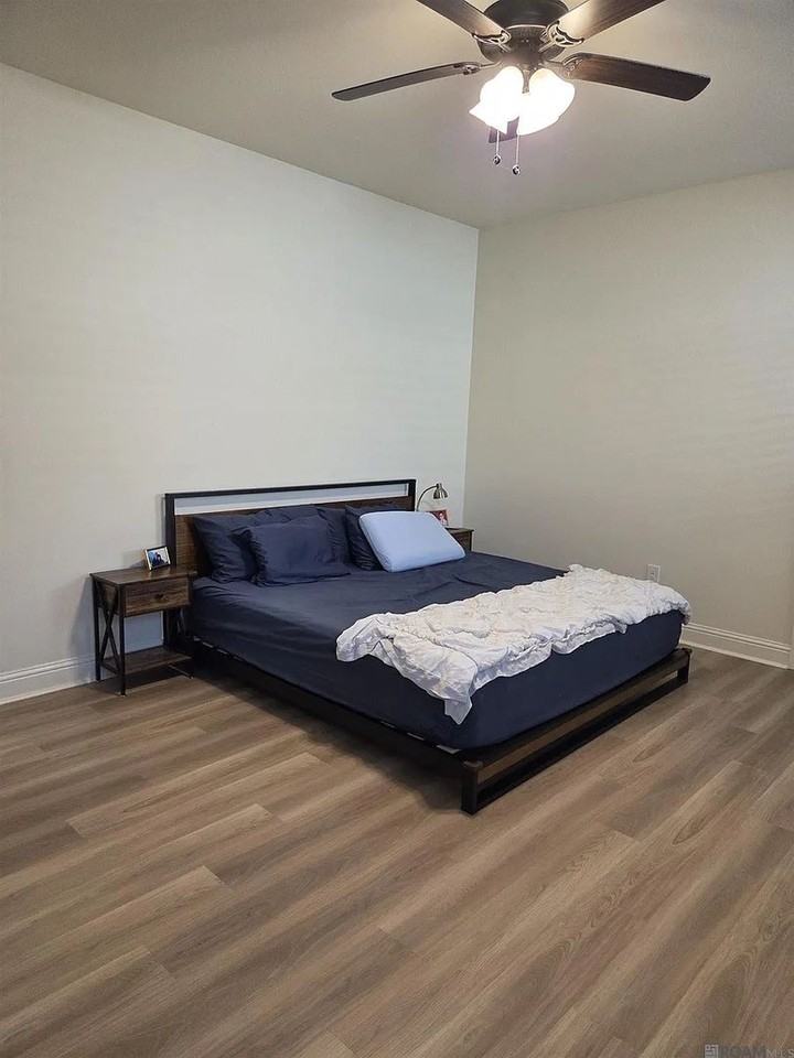 7211 Kenilworth Crossing Ave - Photo 6 of 8