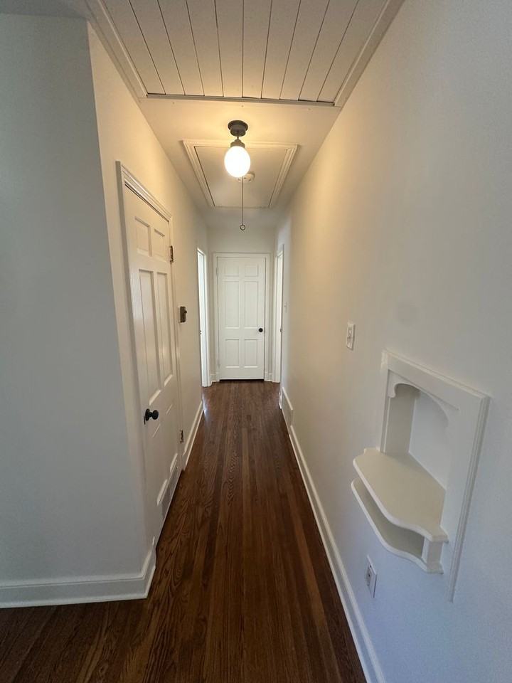 1086 Perkins Ter - Photo 6 of 13