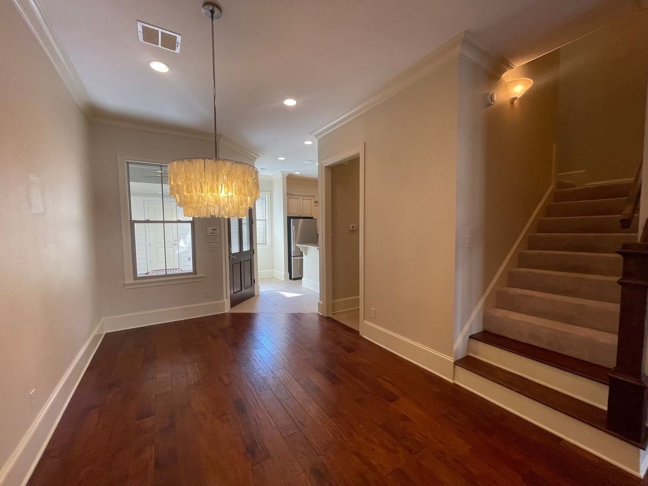 1921 Woodberry Ave - Photo 5 of 21