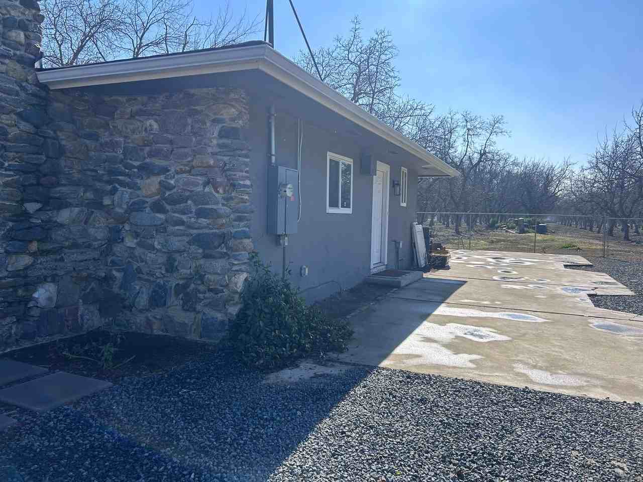 14999 Avenue 280 - Photo 5 of 17